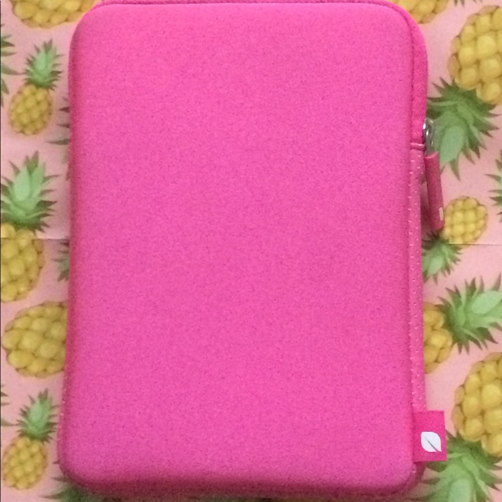 Incase iPad Mini Pouch - Picture 2 of 4